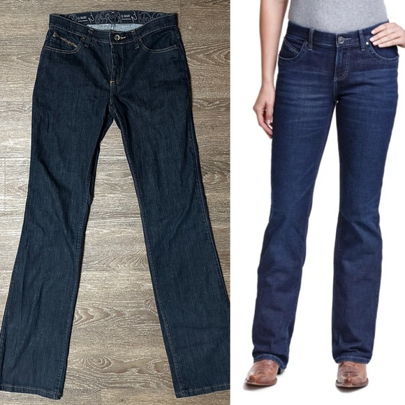 Wrangler Womens Q-baby Mid Rise Boot Cut Ultimate Riding Jeans size 7/8 X 36 - Picture 1 of 12